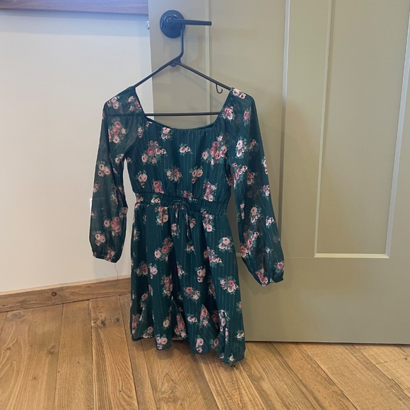 Girls Dresses Size 7-12 - Picture 9 of 10